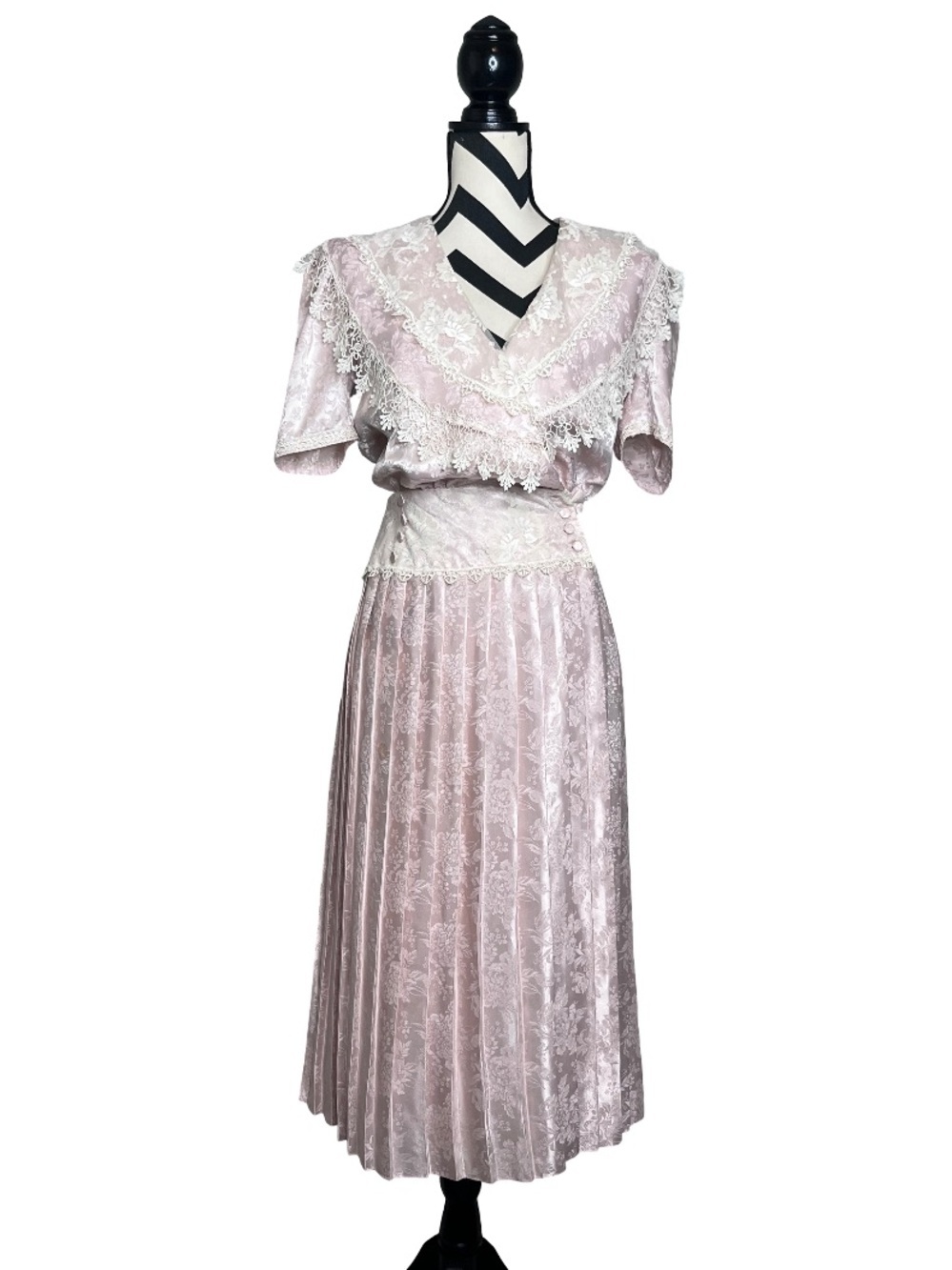 Vintage Coquette Victorian Revival Princesscore Sz 2 Pleated Satin Lace Dress